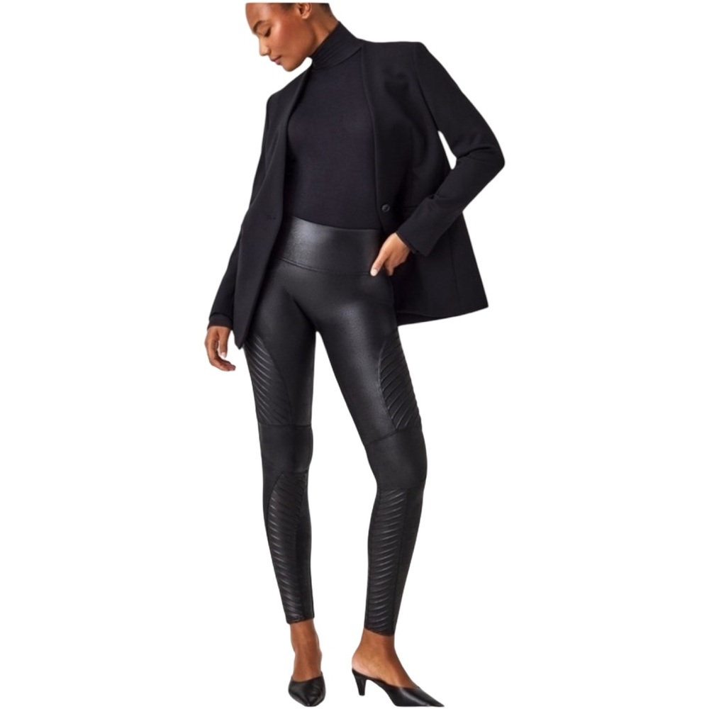 Spanx Faux Leather Moto Leggings Black Shaping Athleisure EUC - Picture 2 of 11